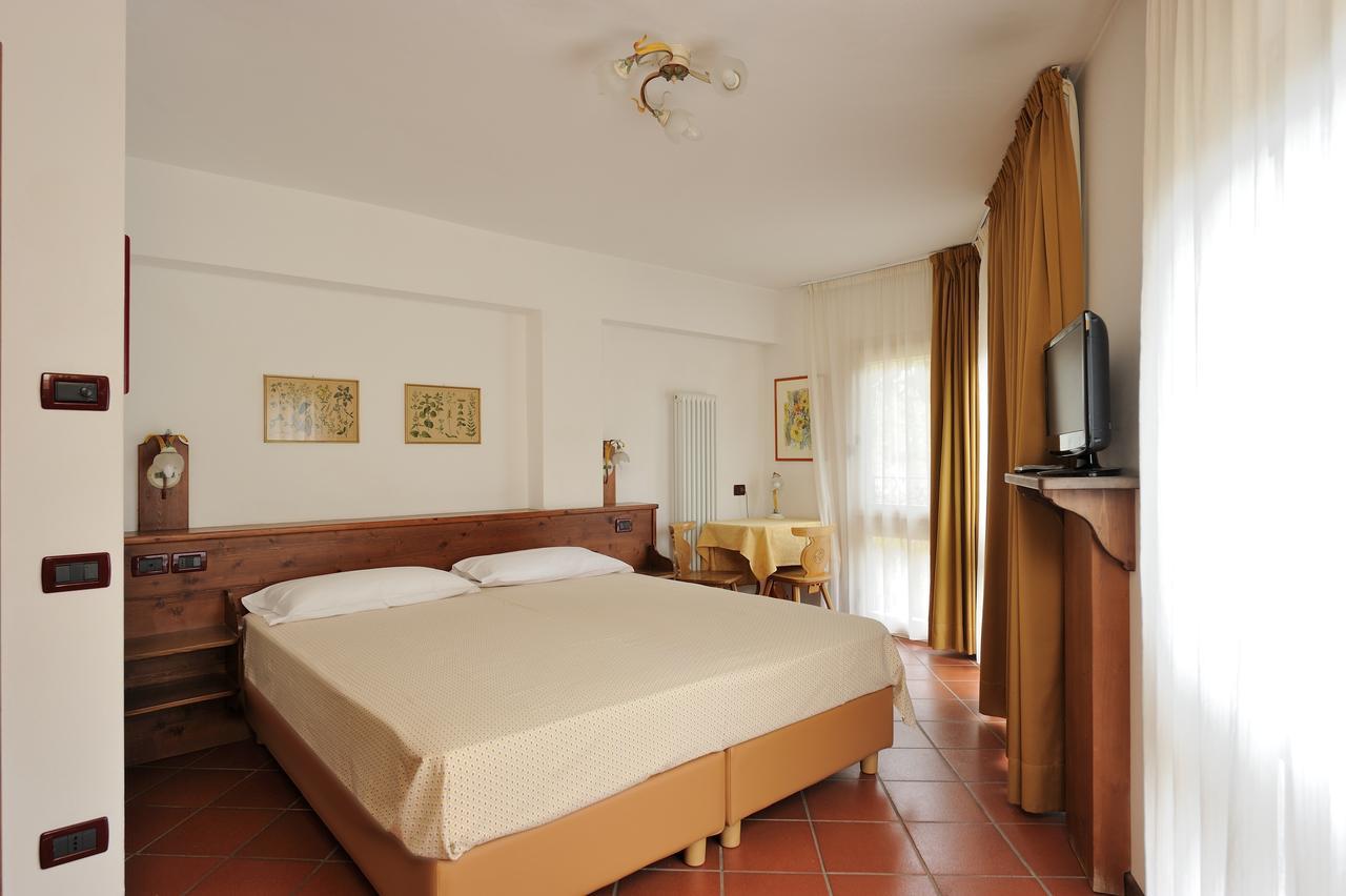 Chalet Dei Pini Apart otel Madonna Dış mekan fotoğraf
